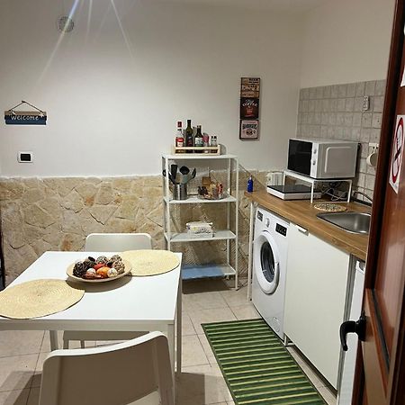 Casa Vacanze “Da Concetta” Bari Buitenkant foto