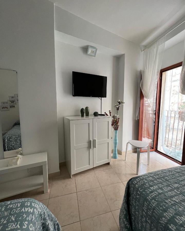 Casa Vacanze “Da Concetta” Bari Buitenkant foto