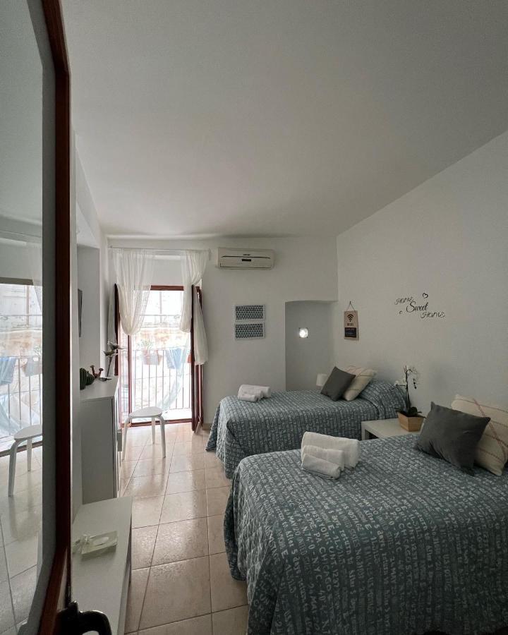 Casa Vacanze “Da Concetta” Bari Buitenkant foto
