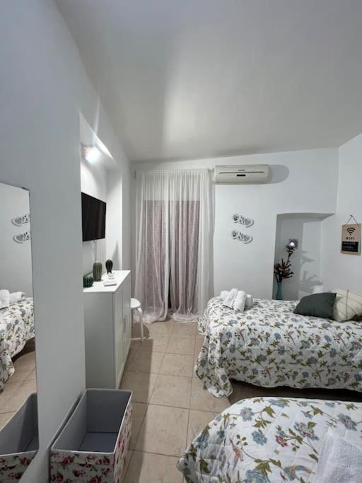 Casa Vacanze “Da Concetta” Bari Buitenkant foto