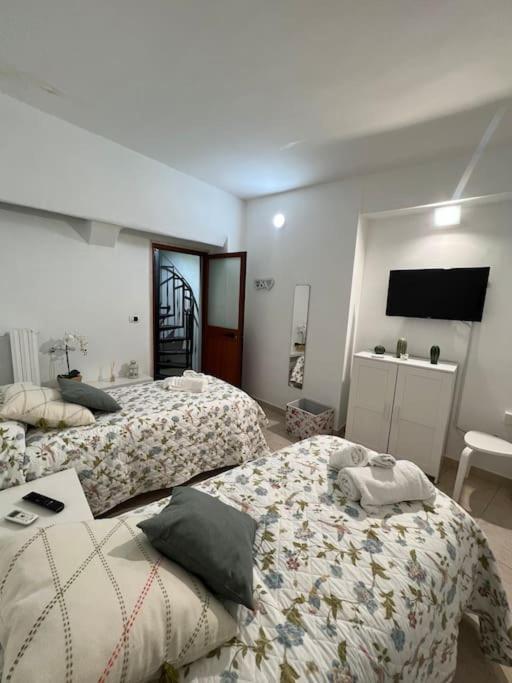Casa Vacanze “Da Concetta” Bari Buitenkant foto
