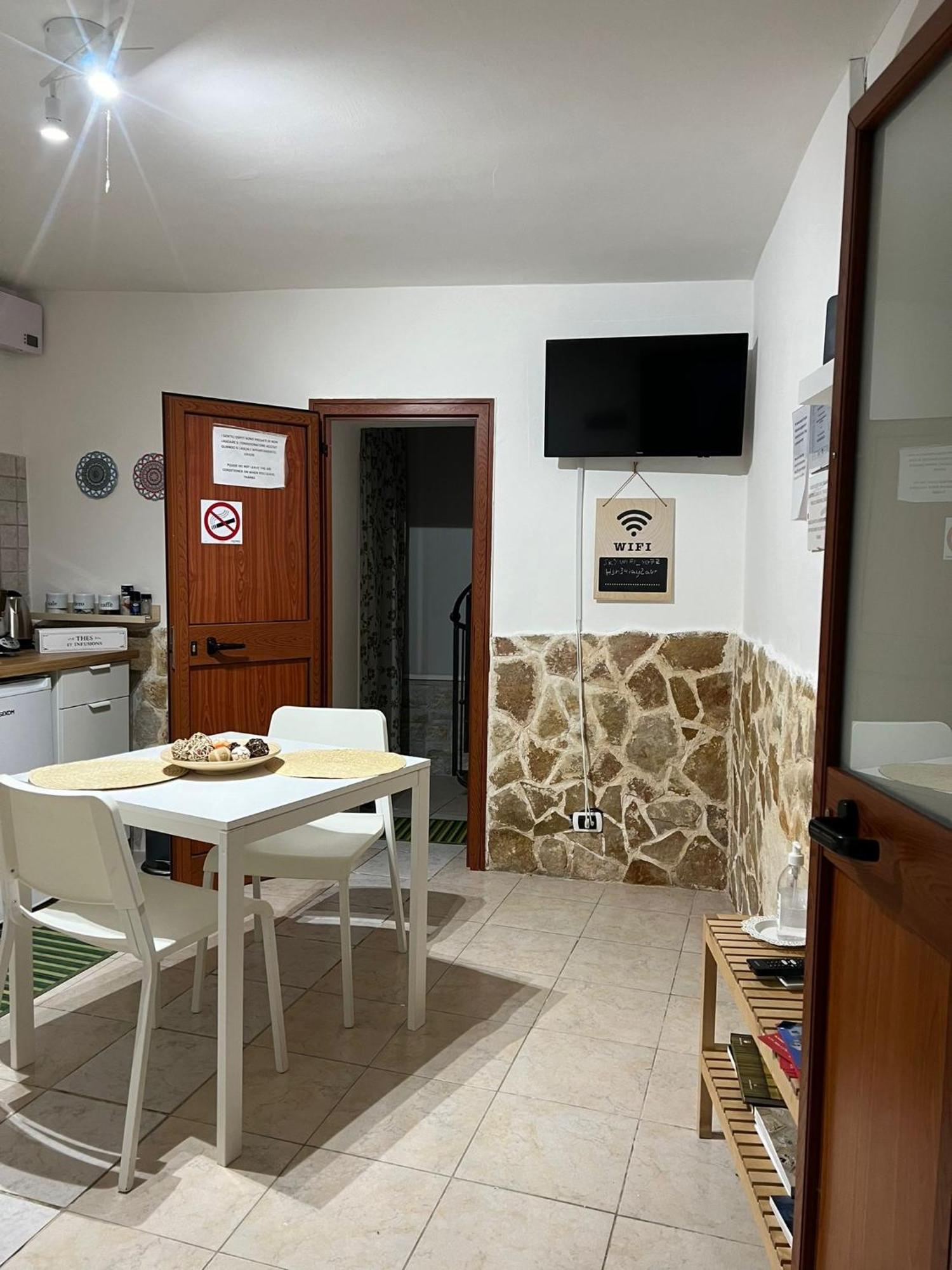 Casa Vacanze “Da Concetta” Bari Buitenkant foto
