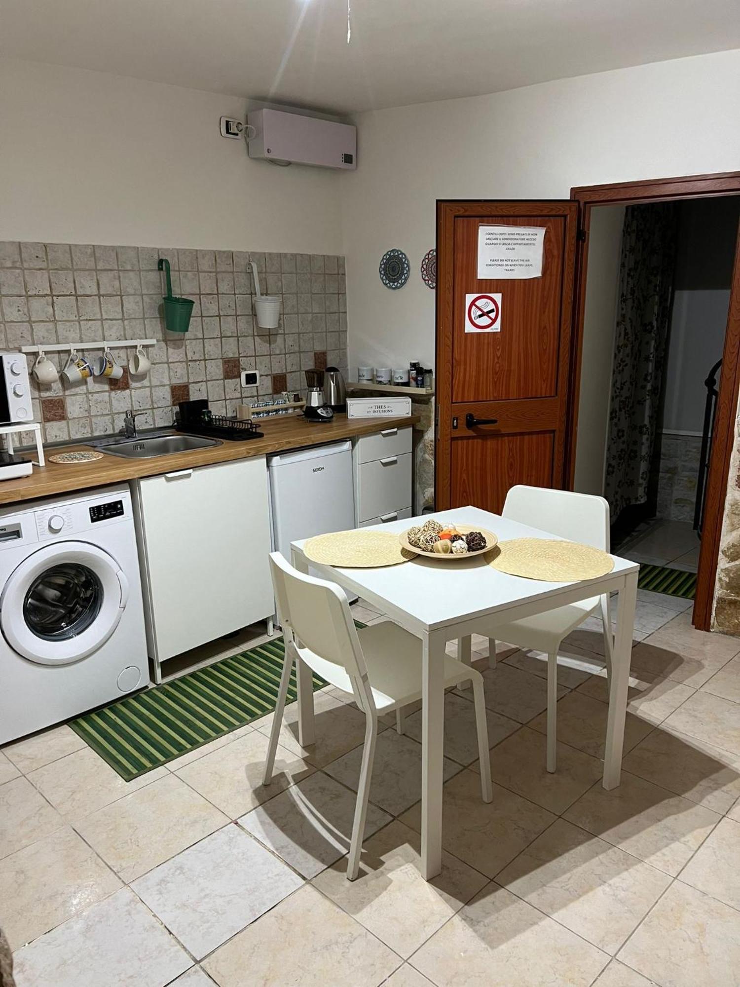Casa Vacanze “Da Concetta” Bari Buitenkant foto